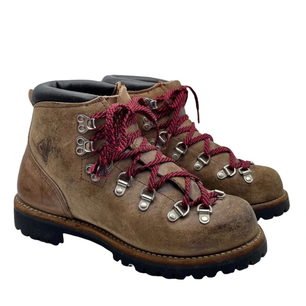 Vintage Vasque Hiking Boots Vibram Soles Brown Suede Leather Red Laces 7 A - Picture 2 of 13